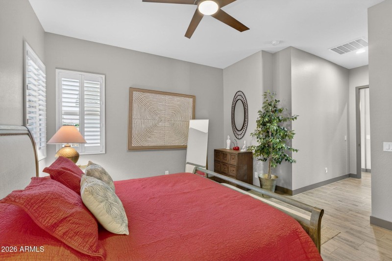 31-web-or-mls-37E Skousen St