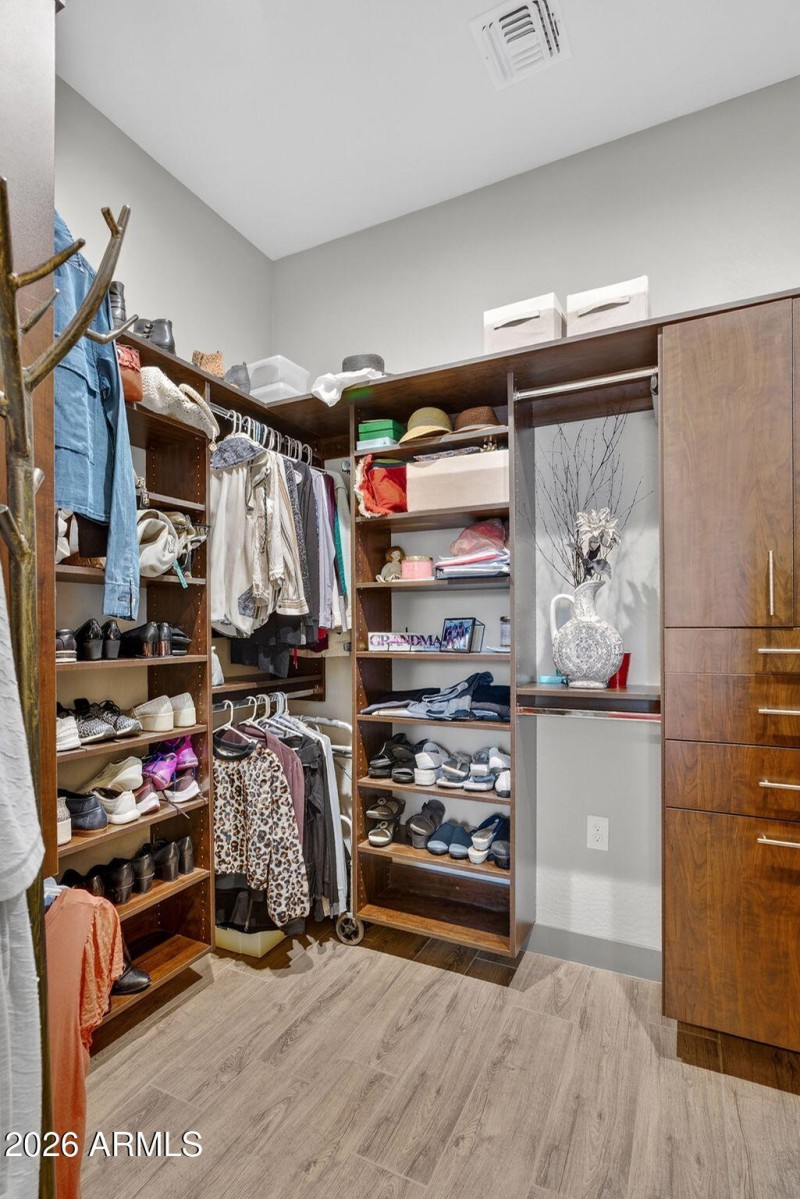 38-web-or-mls-40E Skousen St