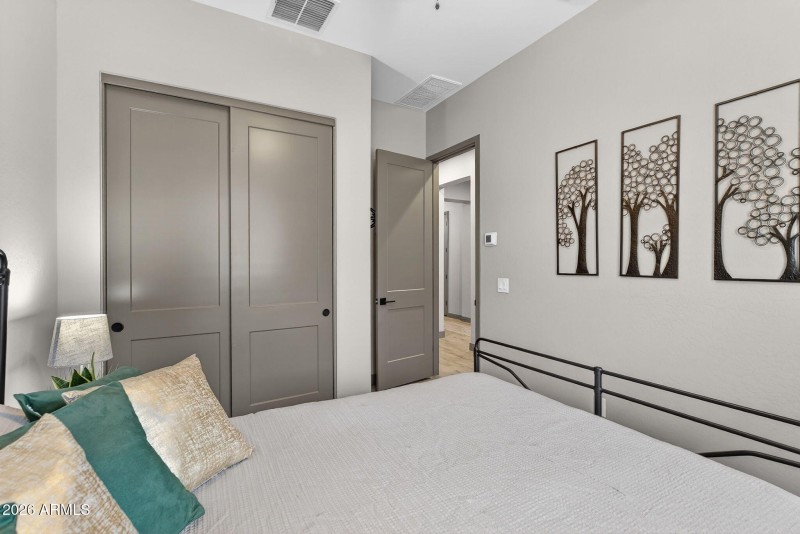 40-web-or-mls-04E Skousen St