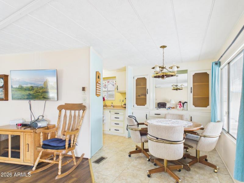 CAM03379G0-PR0179-STILL004