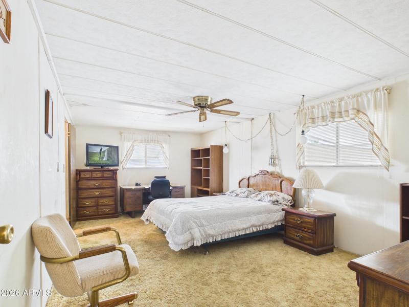 CAM03379G0-PR0179-STILL012