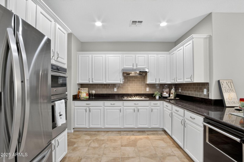 17-web-or-mls-017_051_a4m_CCTM