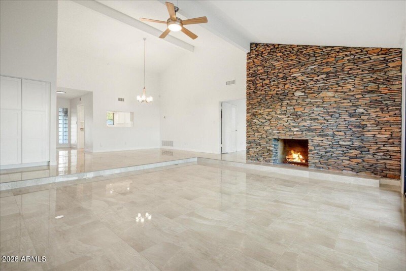 14-Living Room & Dining Room