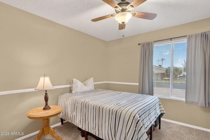 20-web-or-mls-06E Hopi Ave