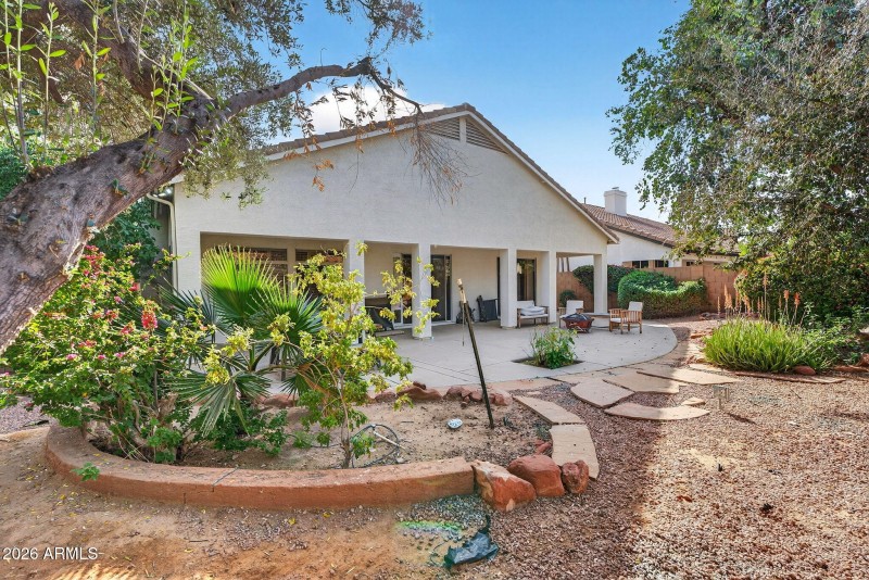 44-web-or-mls-47W Shannon St