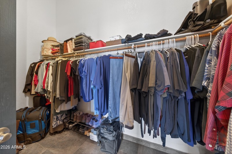 Interior - 4833 S Laguna Ave-18