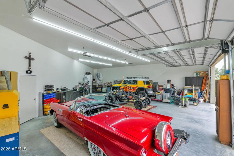 Garage 5