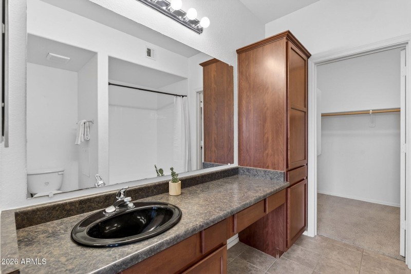 24-web-or-mls-35N 7th St 332