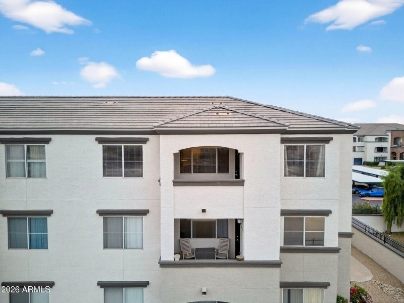 43-web-or-mls-01N 7th St 332