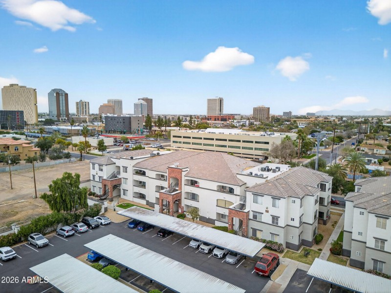 46-web-or-mls-06N 7th St 332