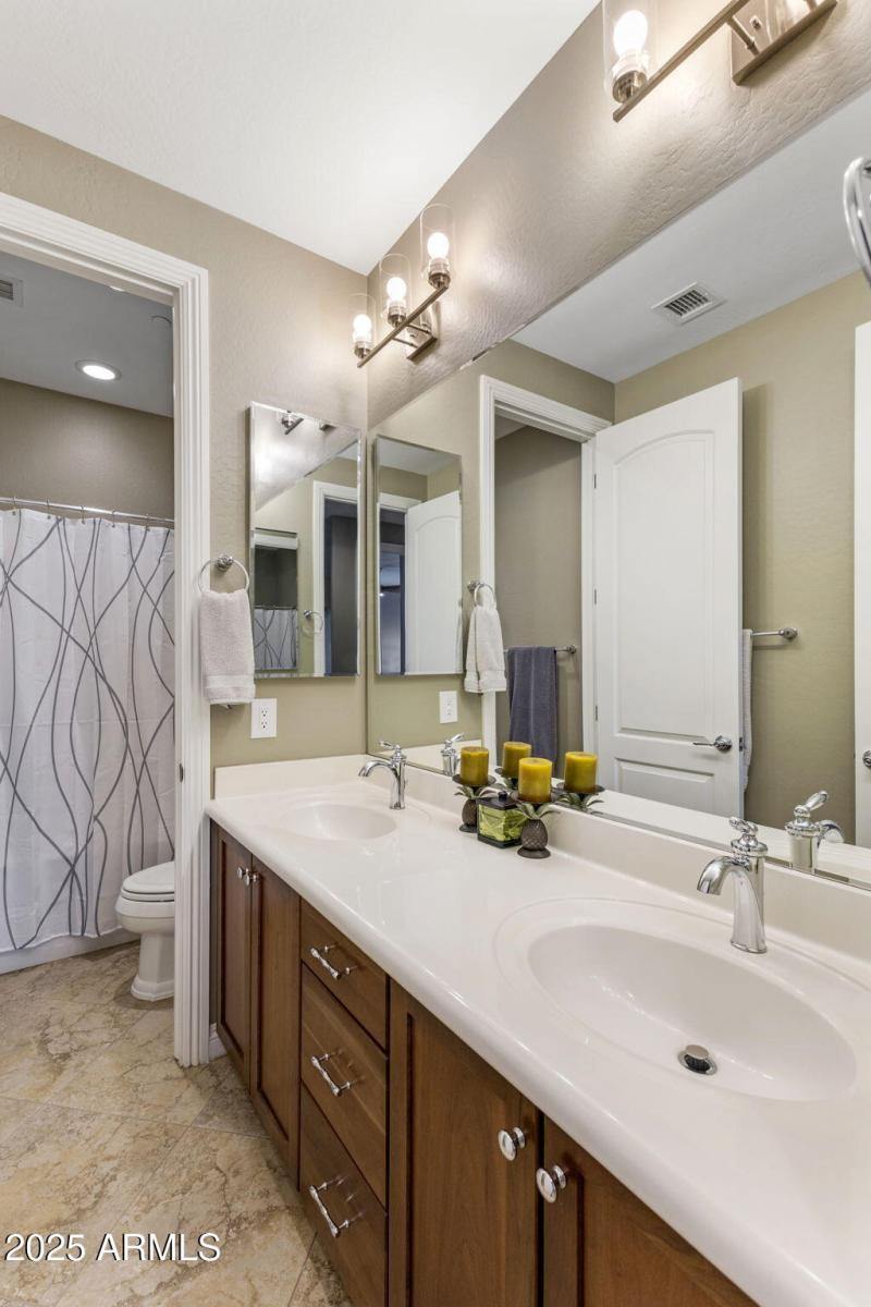 Dual Sink Shared Bathroom
