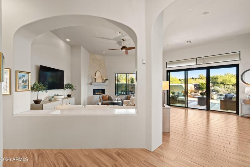 004_From Entry, Great Room Flow