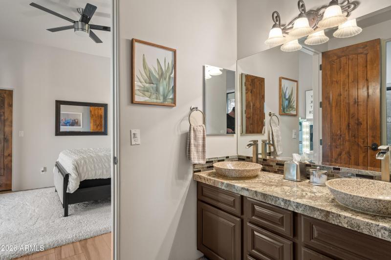 021_Jack and Jill Double Sink Vanity