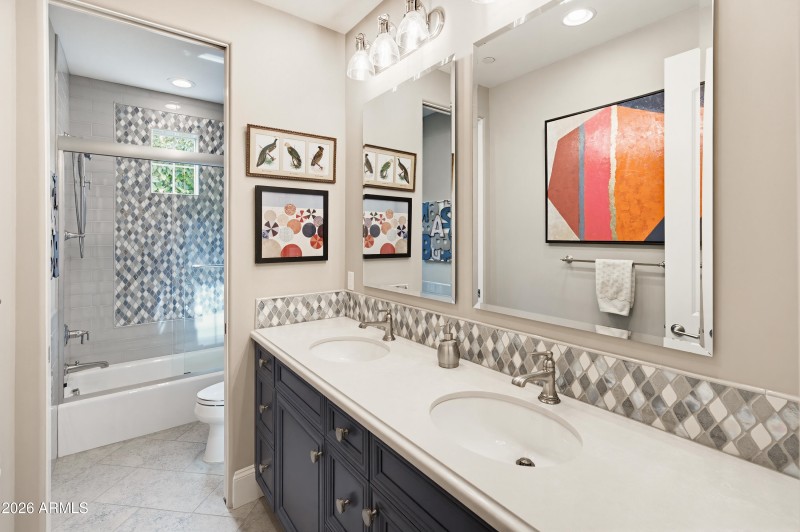 4th Bedroom/bonus room bath