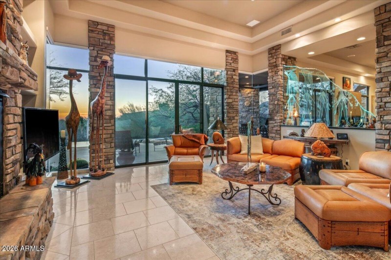 15-Inviting Living Space