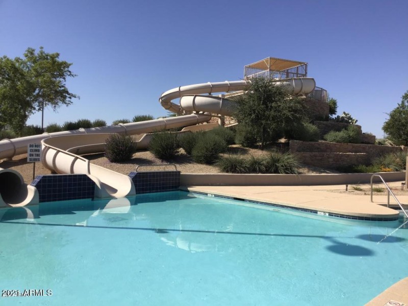 20201027214648252941000000-o