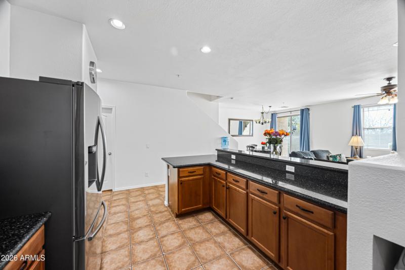 Island Serves As B'Fast Bar