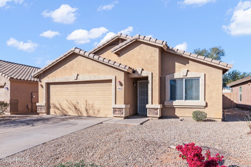 3_4984 e silverbell rd-3