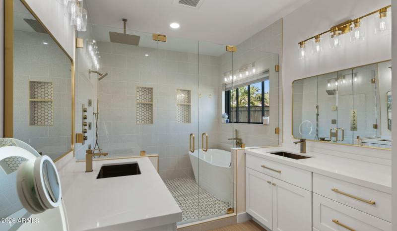 34-web-or-mls-Primary Bedroom2 2