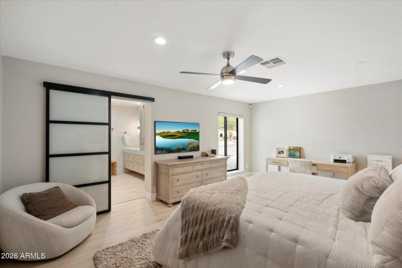 Primary Bedroom w Bath Access