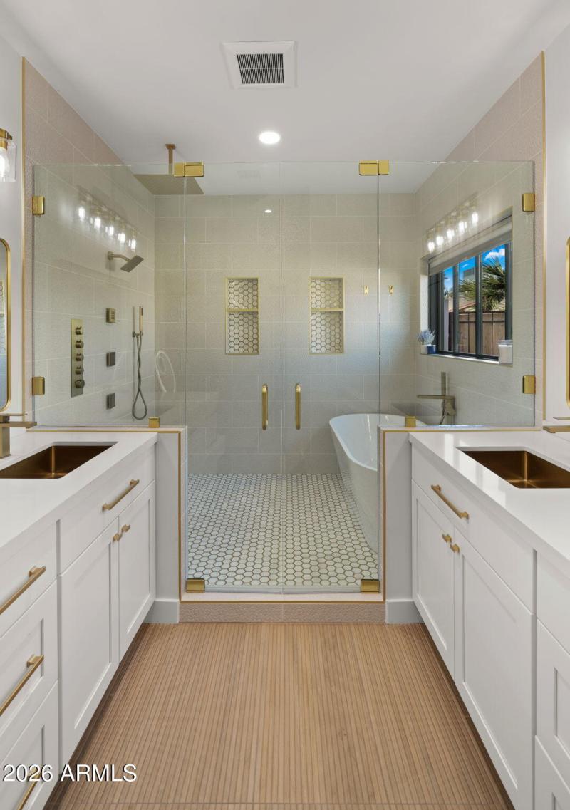 37-web-or-mls-Primary Bedroom5 2