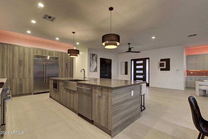 6401 E Larkspur Dr Shoot 2 (9)-X4