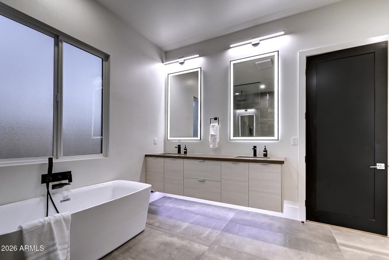 6401 E Larkspur Dr Shoot 2 (38)-X4