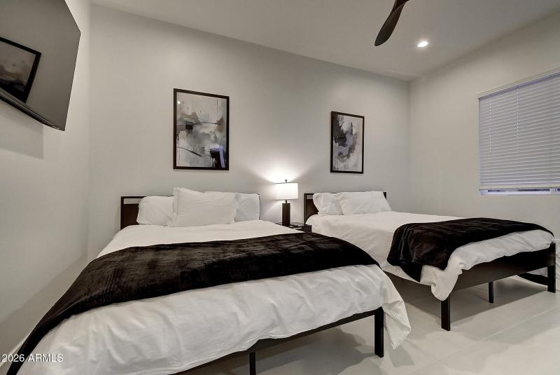 6401 E Larkspur Dr Shoot 2 (49)-X4