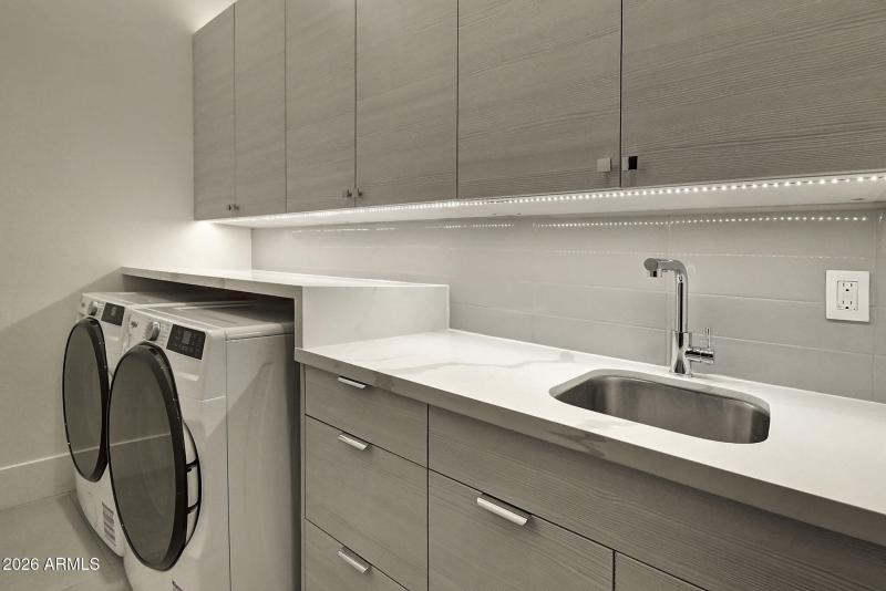 6401 E Larkspur Dr Shoot 2 (84)-X4