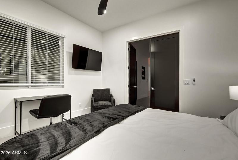 6401 E Larkspur Dr Shoot 2 (87)-X4