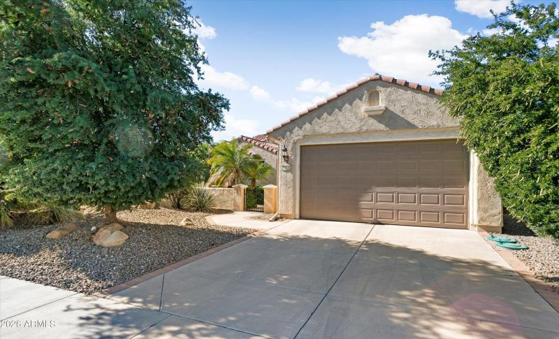 Sun City Festival home for sale 1nn