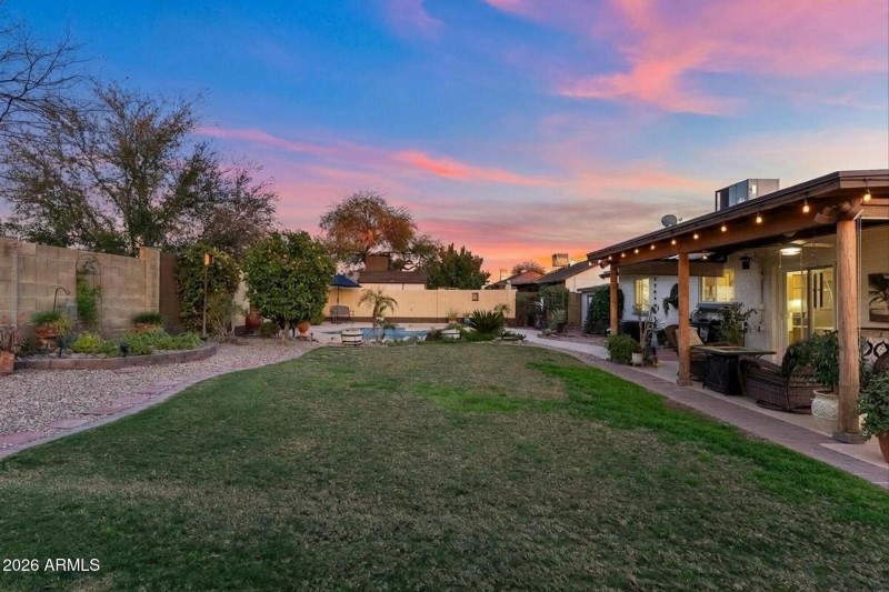 Spacious Backyard Oasis