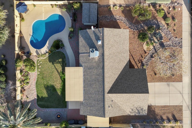 7032 E Gary St Overview