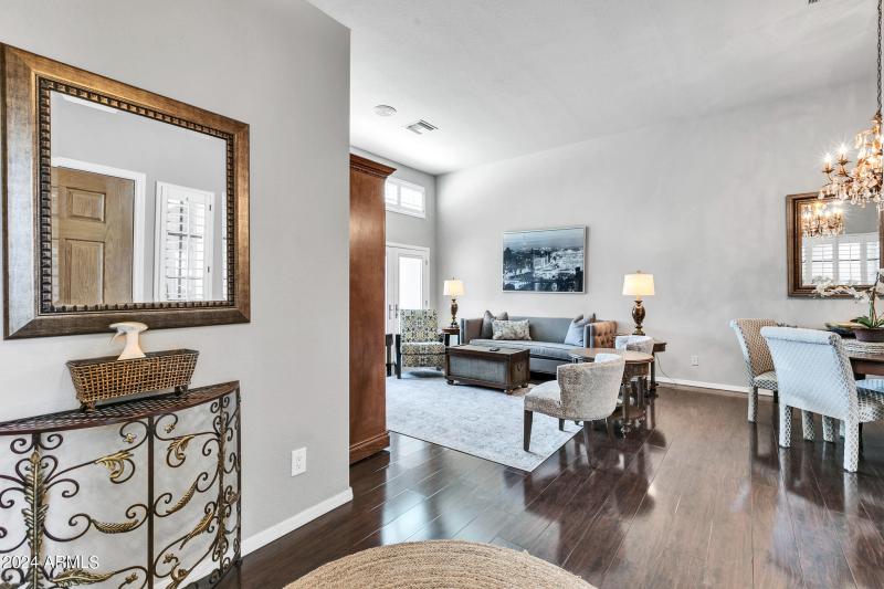 8889 E Meadow Hill Dr-13