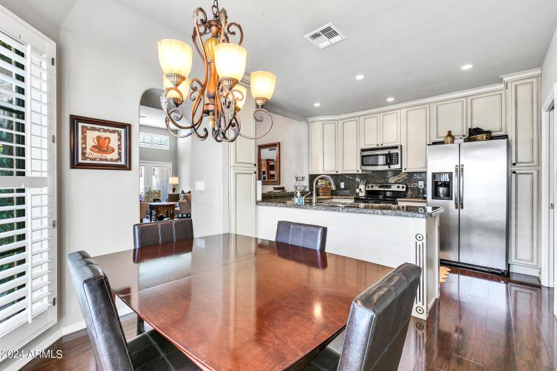 8889 E Meadow Hill Dr-17