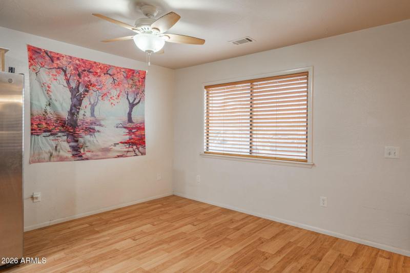 6-web-or-mls-263-s-11th-st