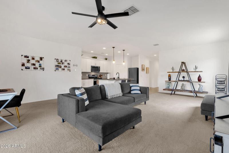 17-web-or-mls-40108-w-crane-dr