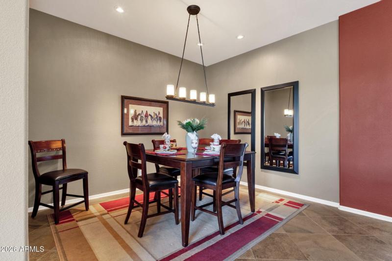 8-web-or-mls-4436-e-strawberry-dr