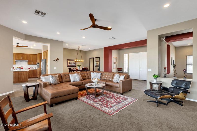 12-web-or-mls-4436-e-strawberry-dr