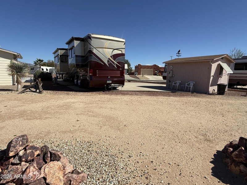 Back of lot toward Street (1)