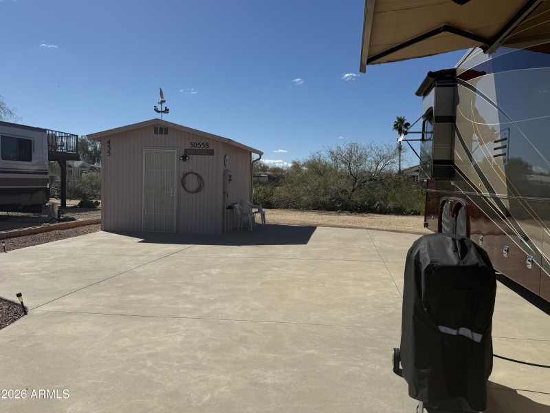 Room for a really big rig (3)