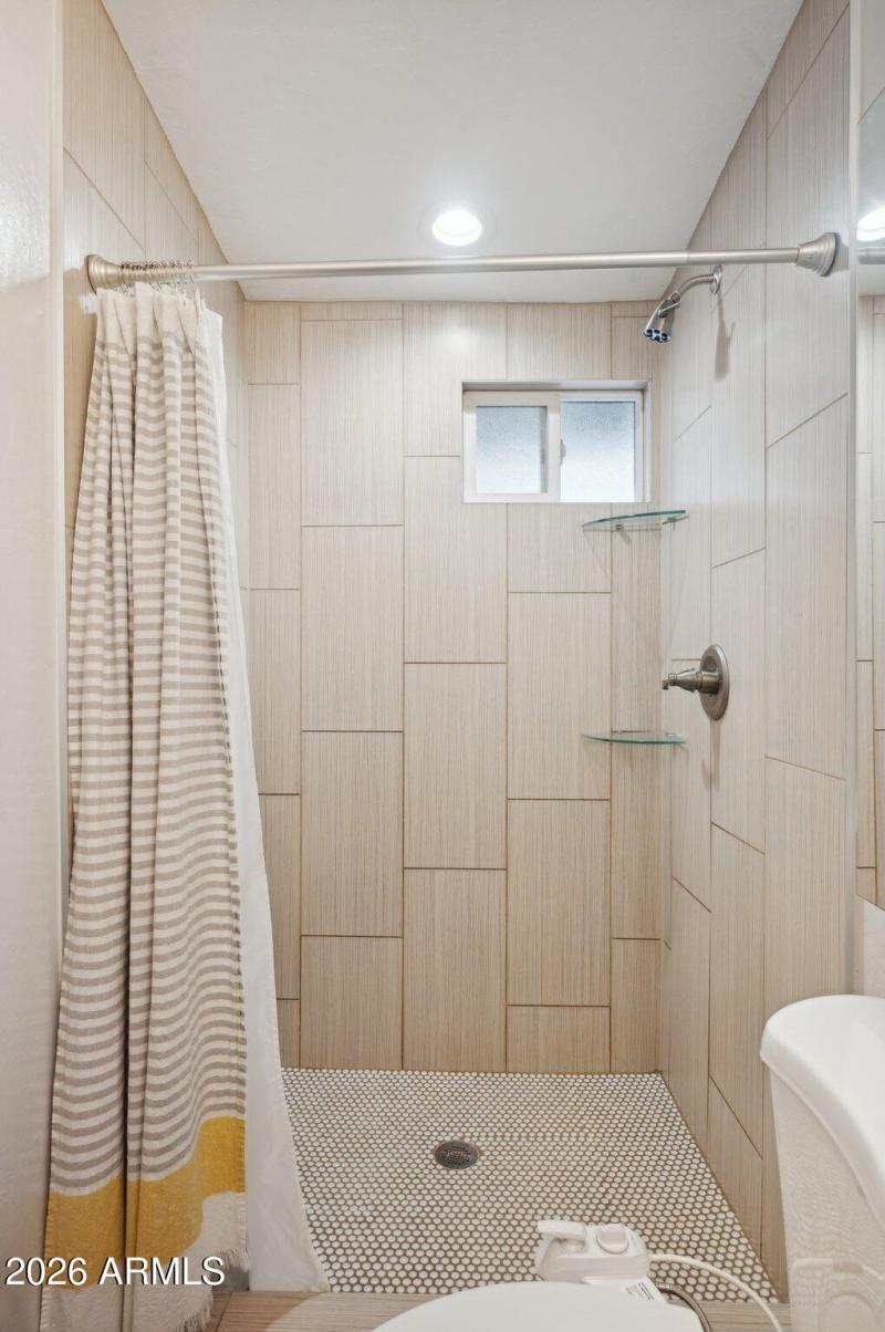 2nd primary suite shower