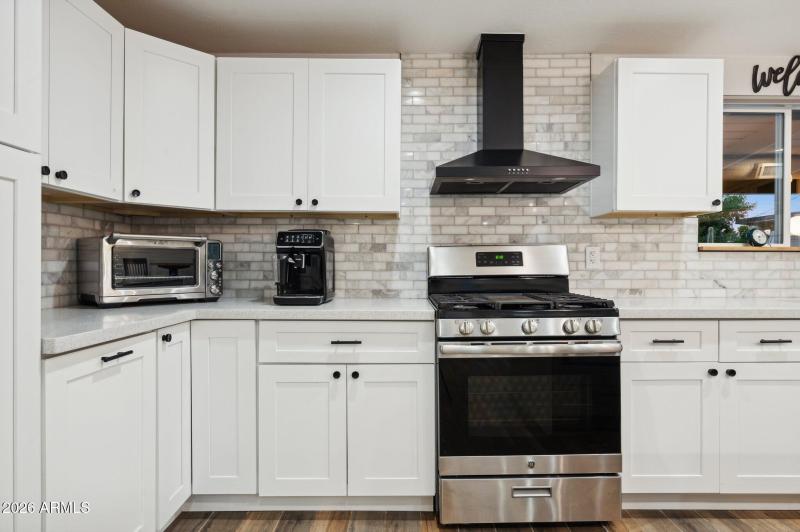 Tons of cabinetry in the kitchen