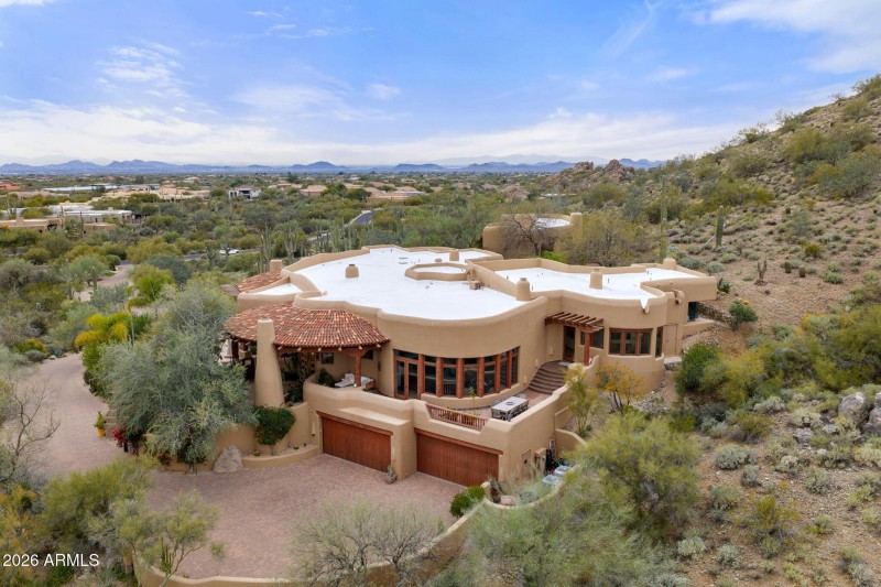 104-web-or-mls-8300-e-dixileta-dr-unit-2