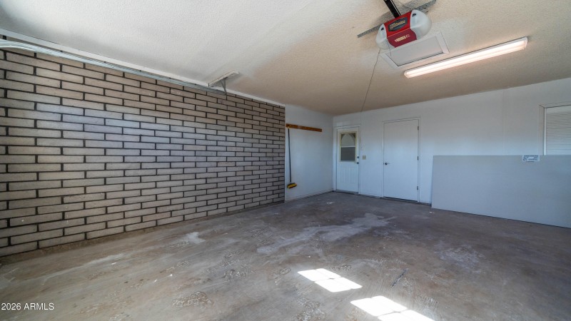 Exterior - 1349 Cholla Cir-8