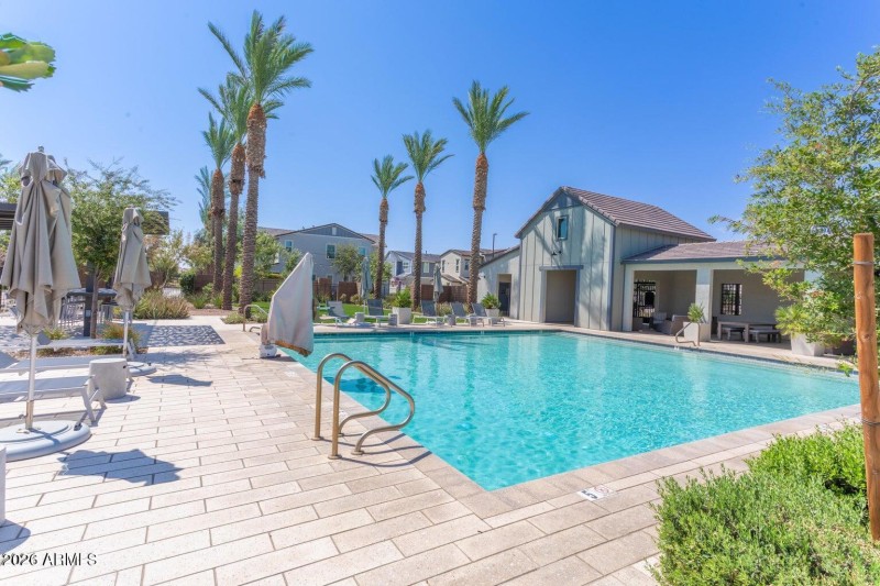 20240909234249803077000000-o