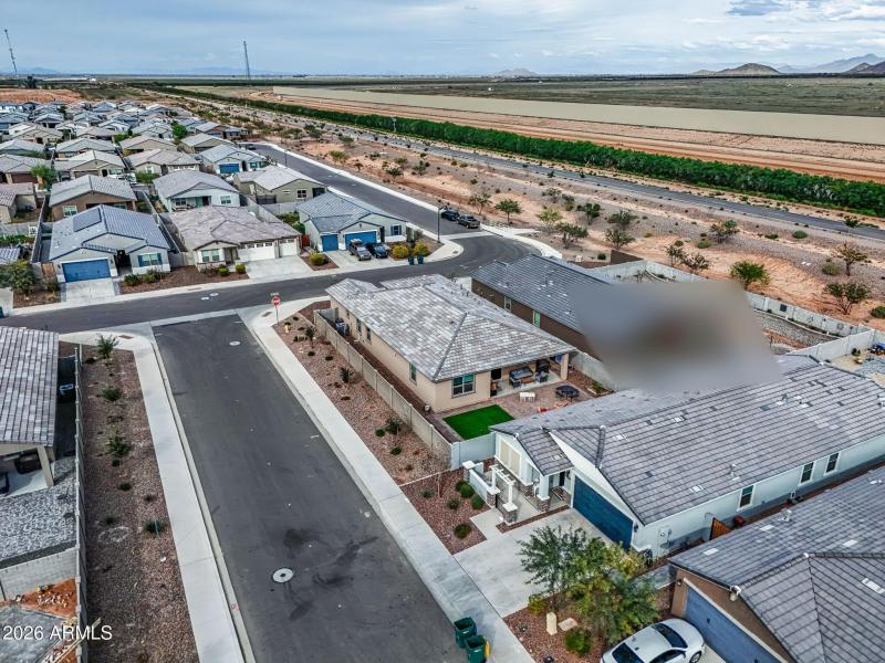 44-web-or-mls-35175WMarinAve-44_neighbor