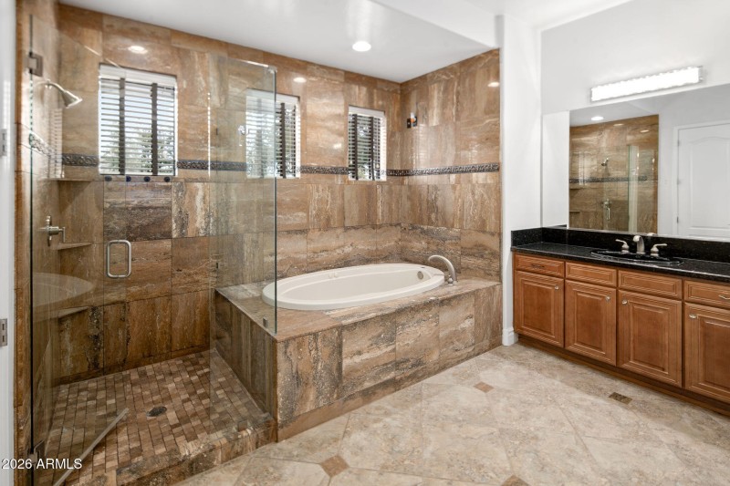 18-web-or-mls-_TMR5514