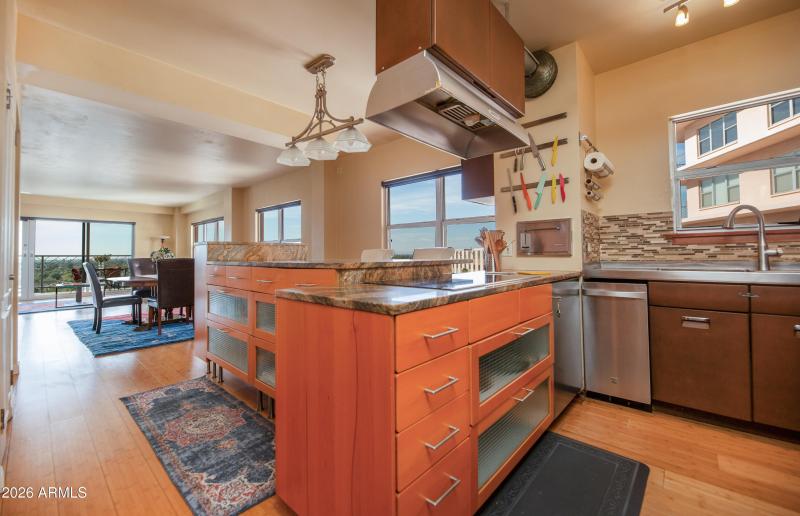 2201 N Central kitchen 1