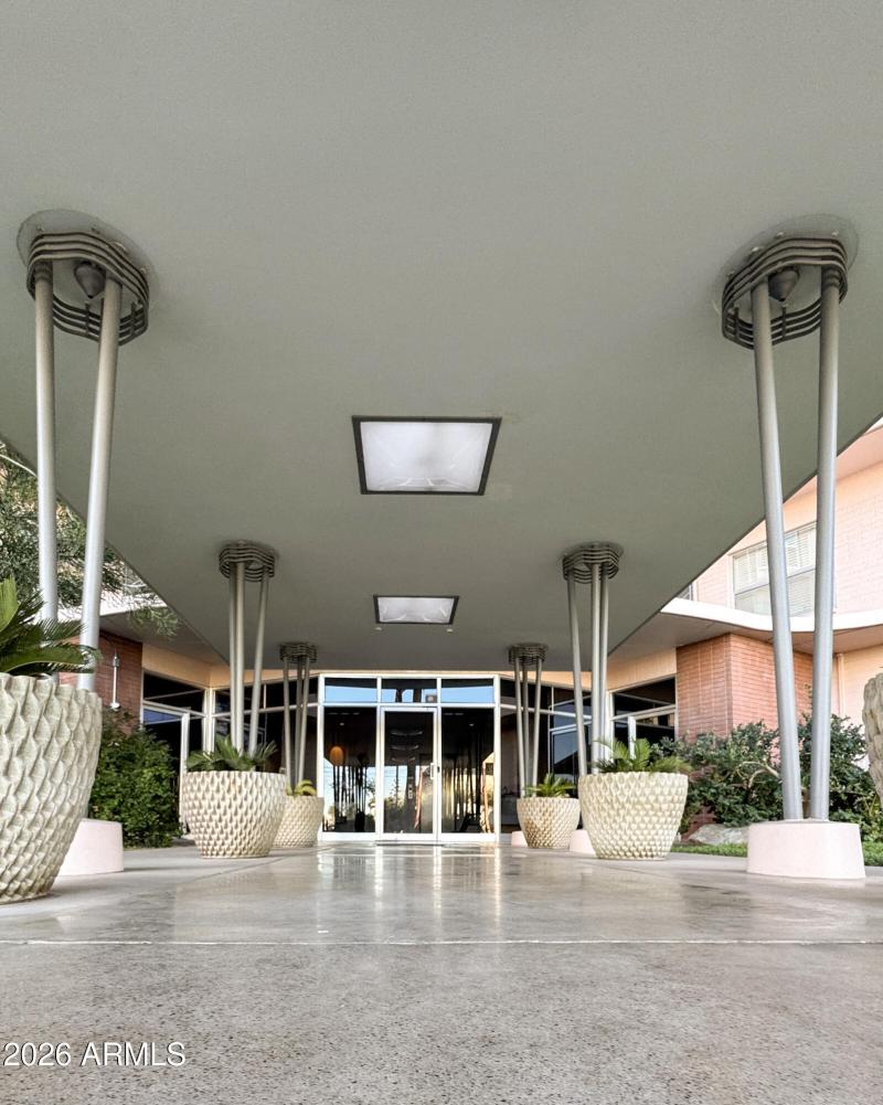 2201 N Central bldg entry